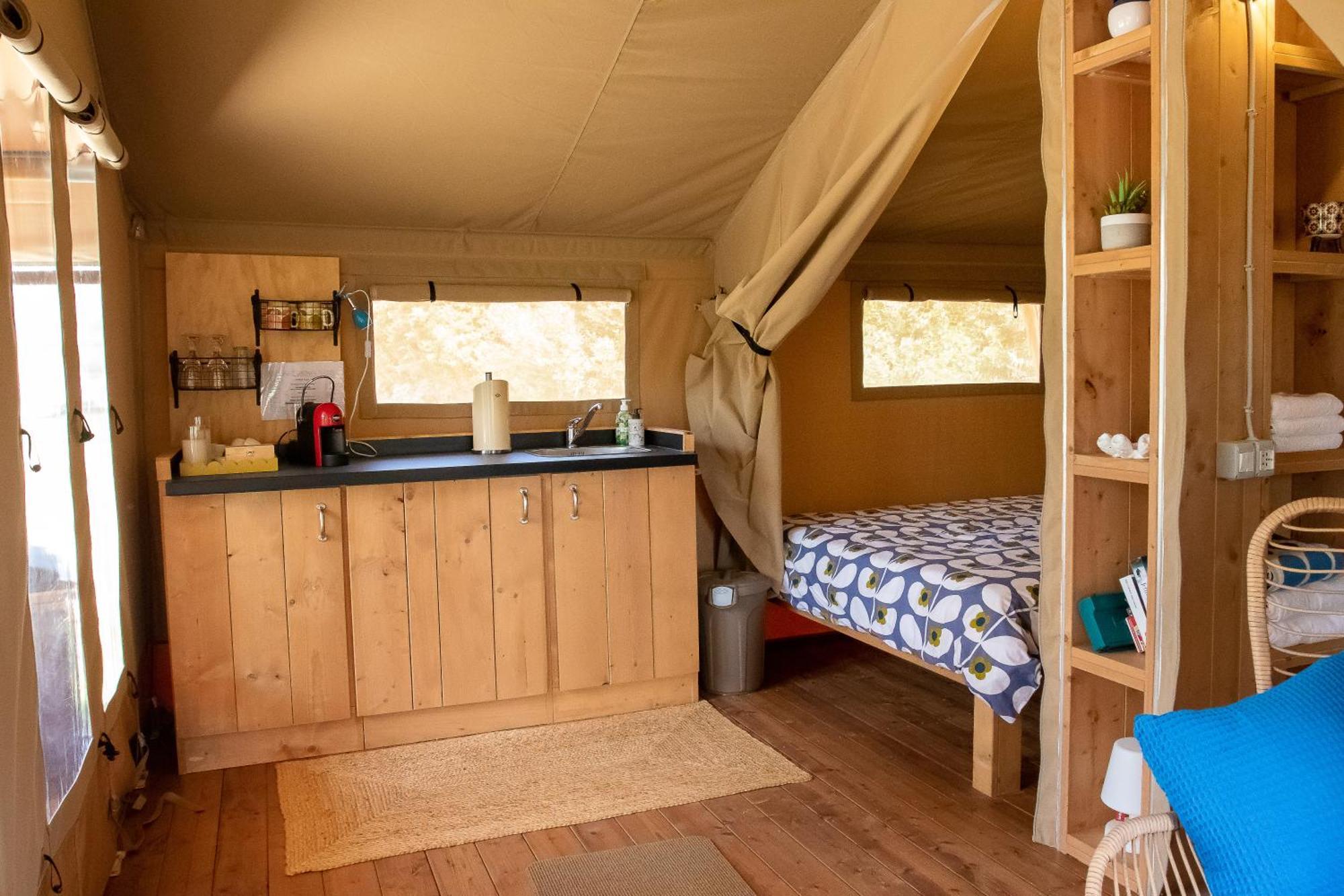 فندق Domus Olea Glamping سيغلي ميسابيكا المظهر الخارجي الصورة